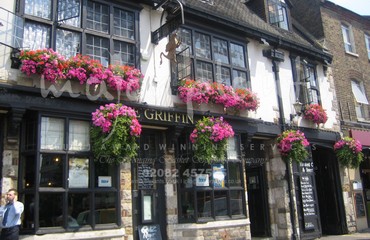 Hanging Basket Services for Pubs_image_157